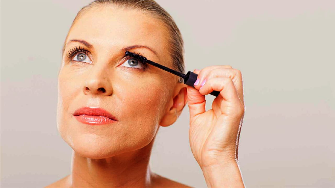 How to apply eye makeup over 60